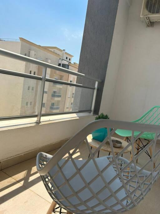 Cosy Et Spacieux, Avec Balcon Ariana Extérieur photo